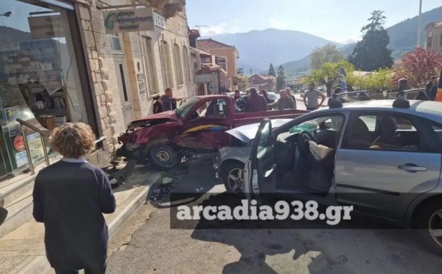 Μία νεκρή και δύο σοβαρά τραυματίες σε τροχαίο στο Λεβίδι Αρκαδίας (+Βίντεο)