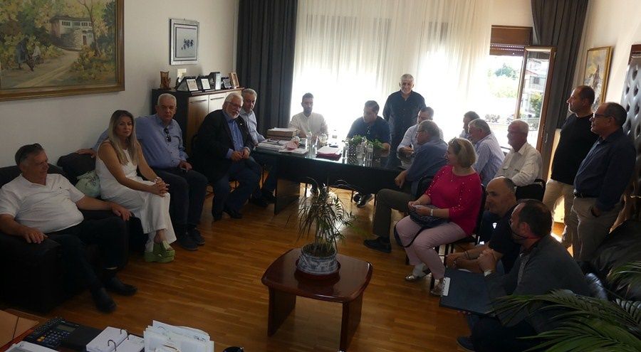 Επίσκεψη κυβερνητικού κλιμακίου στο Δήμο Σοφάδων