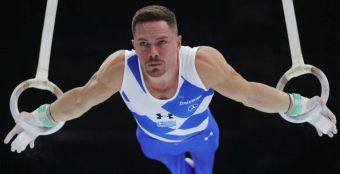 Ασημένιο μετάλλιο στο παγκόσμιο πρωτάθλημα ενόργανης γυμναστικής ο Πετρούνιας - Πρόκριση και στους Ολυμπιακούς Αγώνες!