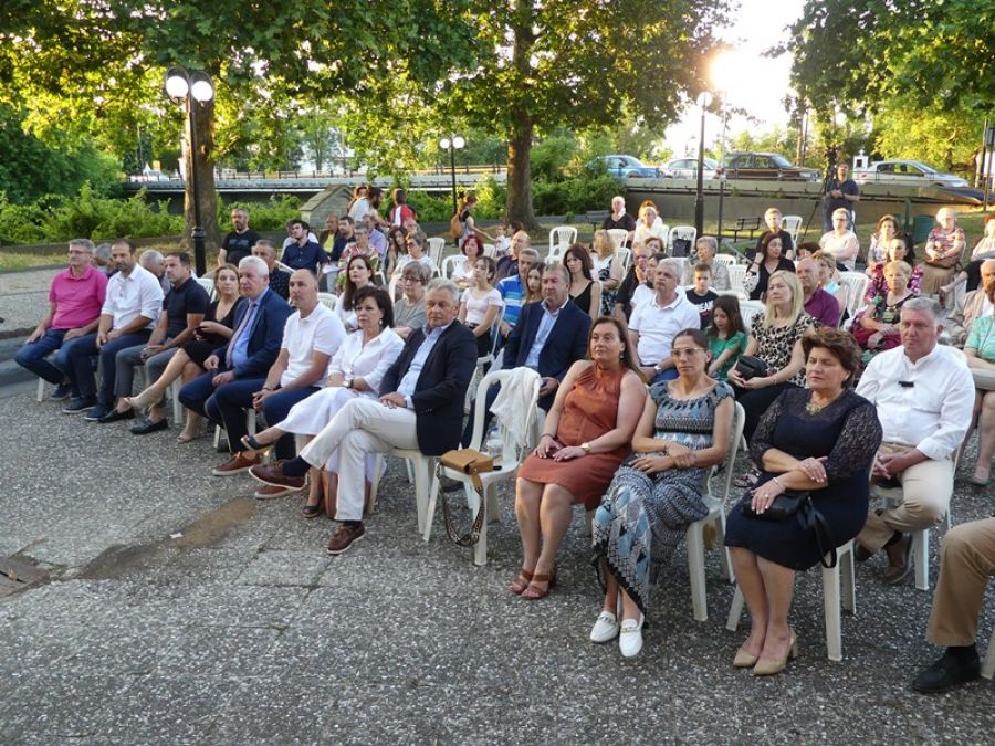 Εκδήλωση μνήμης για τη Μικρασιατική καταστροφή πραγματοποιήθηκε στους Σοφάδες (+Φώτο)