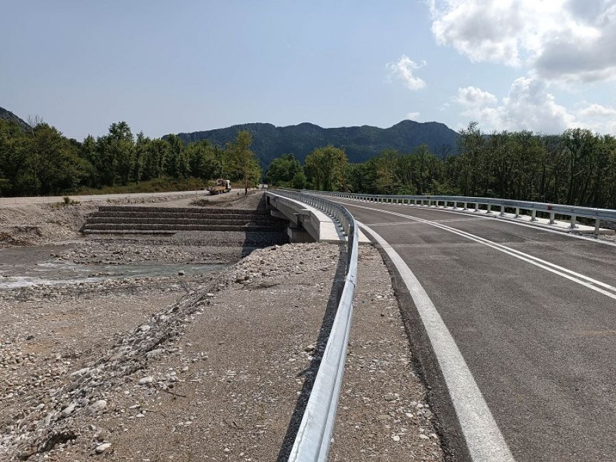 Δόθηκε στην κυκλοφορία η νέα γέφυρα Μπαλάνου (+Φωτο)