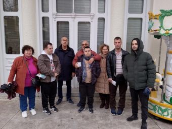 Ενημερωτική δράση από το Σωματείο Γονέων και Κηδεμόνων και Φίλων Μαθητών και αποφοίτων ΑμεΑ