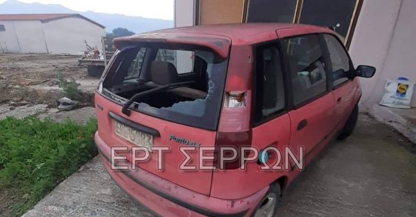 Σέρρες: Έντονο χαλάζι σε μέγεθος καρυδιού στη Λευκοθέα - Έσπασε τα παρμπρίζ αυτοκινήτων