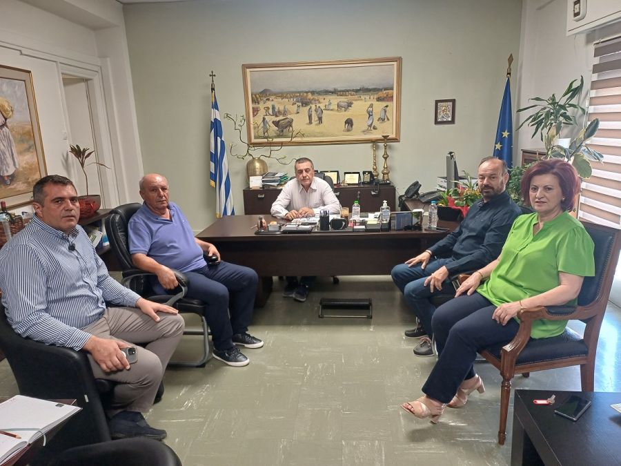 Συναντήσεις του Δημ. Κουρέτα στην Καρδίτσα με τοπικούς φορείς για έργα υποδομής και ανάπτυξης