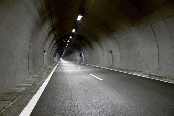 Κλείνει για 8 ώρες το βράδυ της Πέμπτης (12/9) η σήραγγα Τ2 στα Τέμπη, στο ρεύμα προς Αθήνα