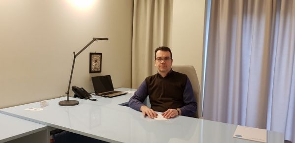 Απόστολος Λαγάρας: Εφηβική σκολίωση