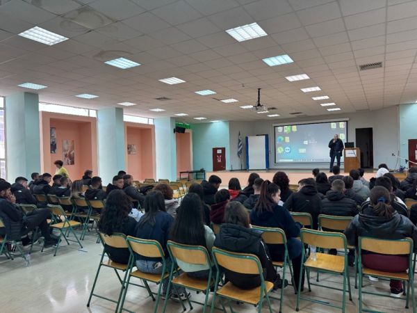 1ο ΕΠΑΛ Σοφάδων: Δράση ενημέρωσης, ευαισθητοποίησης και πρόληψης κατά του σχολικού εκφοβισμού