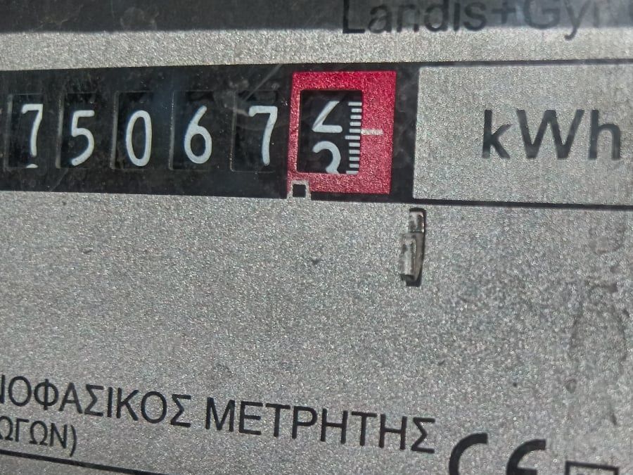 Αναστάτωση με τις διακοπές ρεύματος στη Χαλκιδική - Επιχειρηματίες κατέθεσαν αγωγή και ζητούν λύση