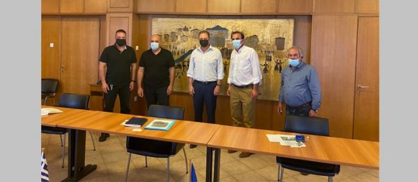 Στο Υπ.Α.Α.Τ. το προεδρείο της Ένωσης Εκτροφέων Ελληνικής Βραχυκερατικής Φυλής Βοοειδών