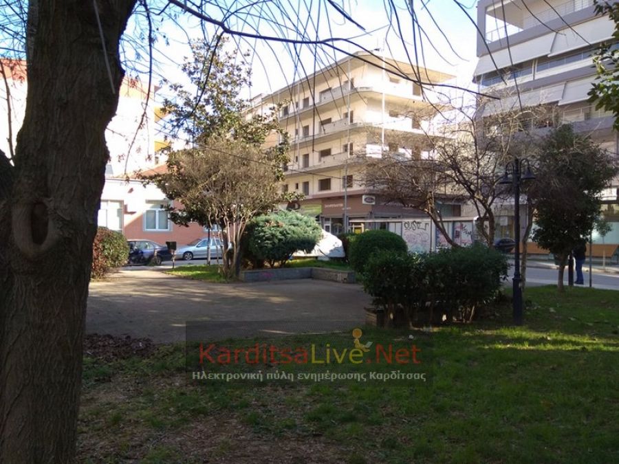 Πλατεία αφιερωμένη στη Δραχμή διαθέτει η Καρδίτσα