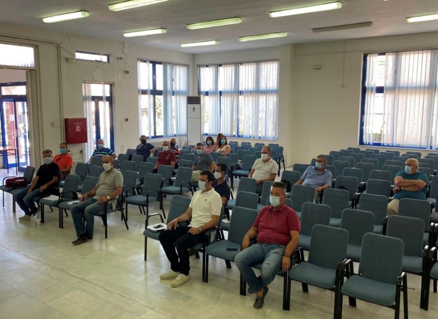 Συνάντηση του Δημάρχου Παλαμά με τους διευθυντές σχολείων ενόψει της έναρξης του σχολικού έτους
