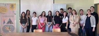 Δράση με θέμα “Διατροφική αγωγή των εφήβων και βιολειτουργικά τρόφιμα”   στο 1ο Πειραματικό Λύκειο Καρδίτσας