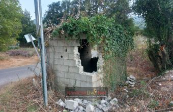 Πευκόφυτο: Άγνωστοι «τρύπησαν» παροπλισμένη στάση του ΚΤΕΛ στη θέση «Νησιά» (+Φωτο)