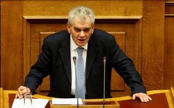 Παραπέμπεται στο Ειδικό Δικαστήριο με 177 “ναι” ο Δημήτρης Παπαγγελόπουλος