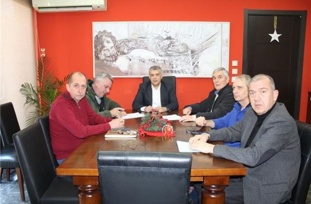 Δυο νέες συμβάσεις για τον αποχιονισμό της Π.Ε. Λάρισας