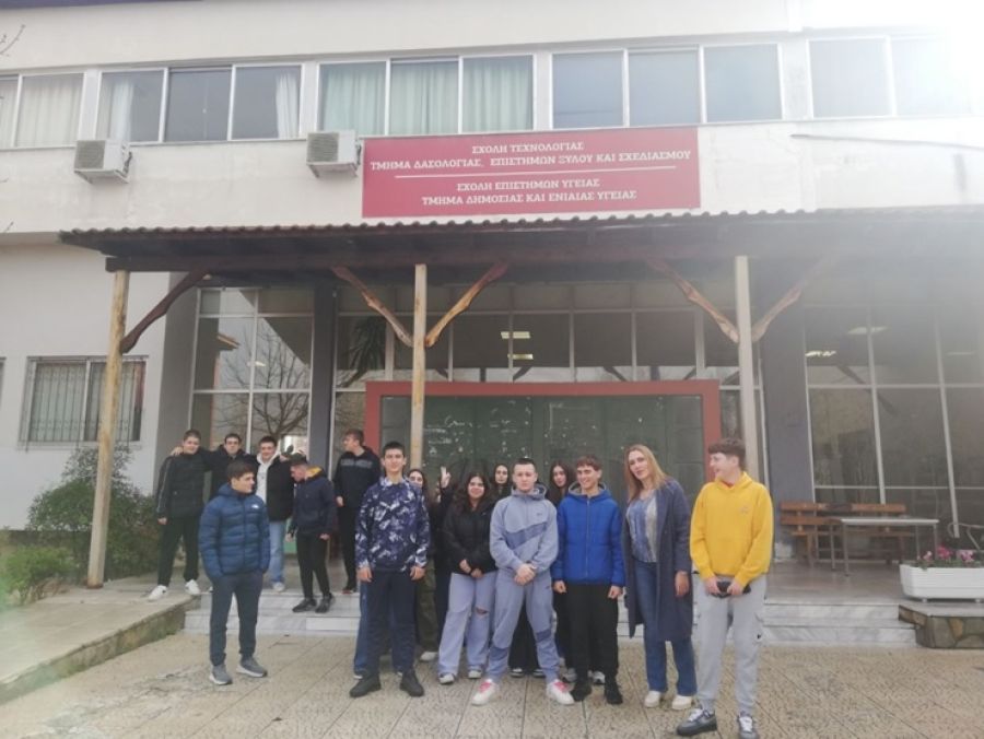 Συμμετοχή μαθητών του 2ου Γυμνασίου Καρδίτσας στο πρόγραμμα «Ανοιχτές Θύρες» του Πανεπιστημίου Θεσσαλίας