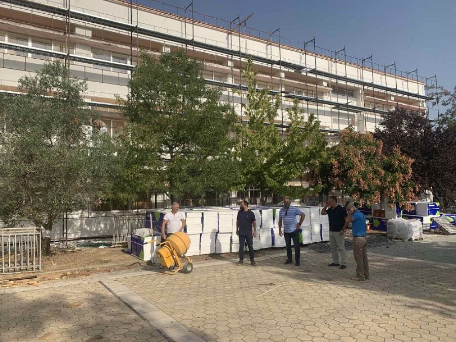 Αυτοψία Β. Τσιάκου στις εργασίες ενεργειακής αναβάθμισης του 2ου – 5ου Γυμνασίου και 2ου Λυκείου Καρδίτσας