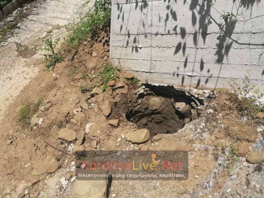 Τέσσερα χρόνια για να τοποθετηθεί μια κολώνα περιμένουν στην Νεράιδα (+Φώτο)