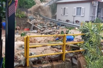 Πλημμύρισαν δρόμοι στο Αν. Πήλιο – Προβλήματα και στο Δήμο Ρήγα Φεραίου