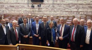 Ομάδα 15 Γερμανών βουλευτών υποδέχθηκε στην Βουλή ο Γιώργος Κωτσός