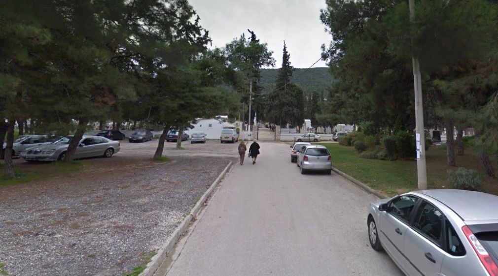 Δολοφονήθηκε άνδρας έξω από το κοιμητήριο της Αγίας Παρασκευής