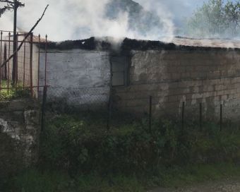 Έκρηξη φιάλης προκάλεσε ζημιές σε αποθηκευτικό χώρο στο Θραψίμι (+Φώτο)