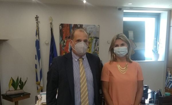 "Η Πανθεσαλική Στέγη": Μήνυμα Αισιοδοξίας και στήριξης από την Υφυπουργό Παιδείας και Θρησκευμάτων κ. Ζέττα Μακρή
