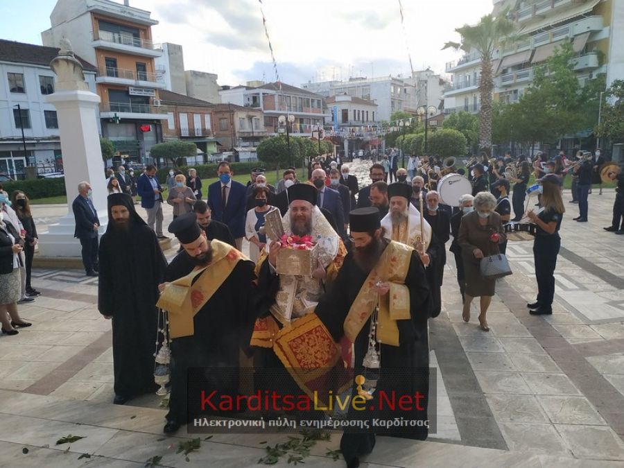 Πανηγυρική υποδοχή στην Καρδίτσα της τιμίας κάρας του Πολιούχου της Αγίου Σεραφείμ (+Φώτο +Βίντεο)