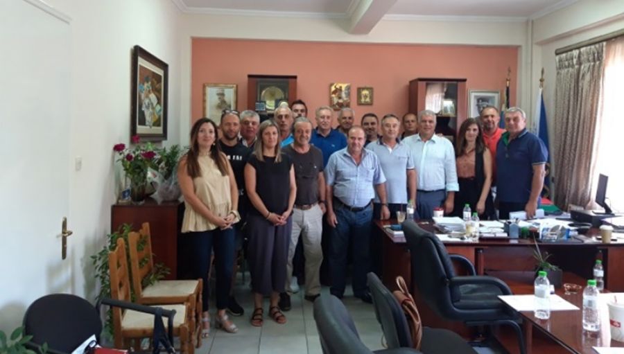 Συνάντηση με τους Προέδρους των κοινοτήτων είχε ο Δήμαρχος Παλαμά