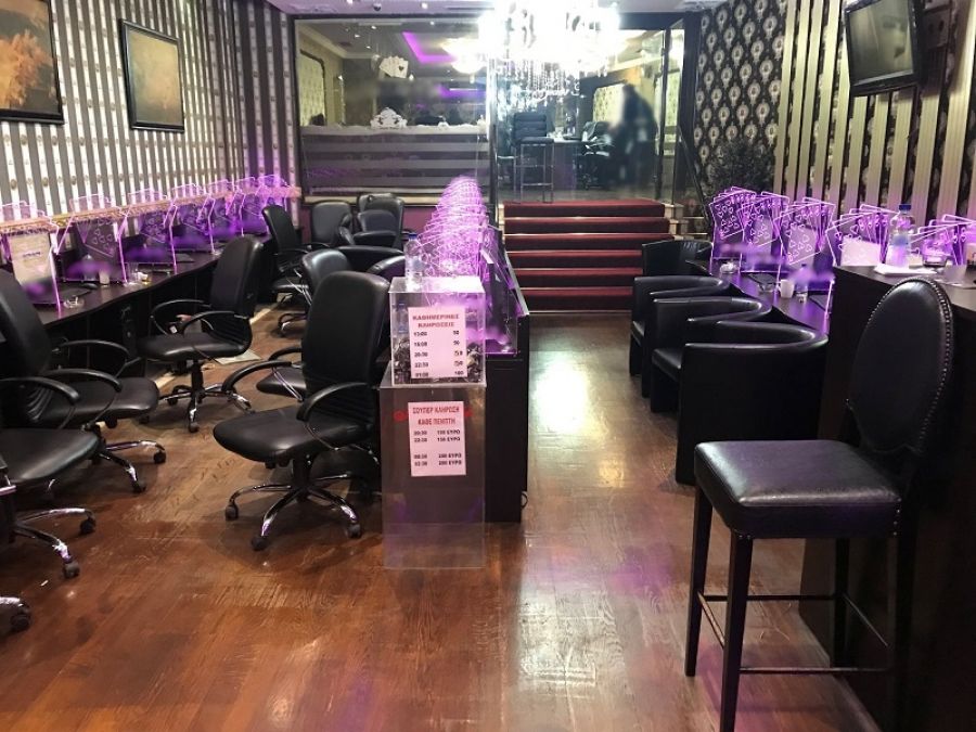 73 συλλήψεις για παράνομο "καζίνο" στην Αθήνα!