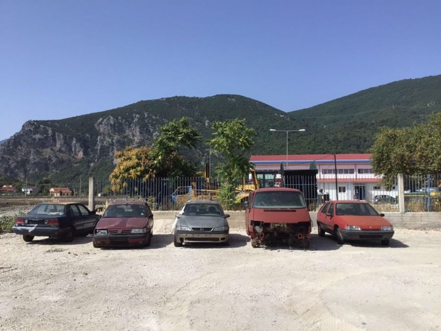 Δήμος Μουζακίου: Απομάκρυνση εγκαταλελειμμένων οχημάτων στο Μουζάκι