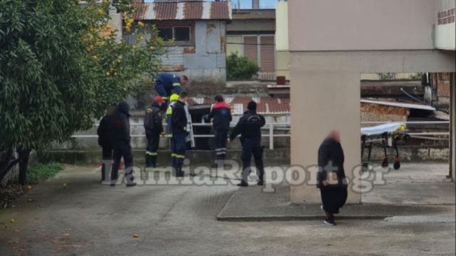 Φθιώτιδα: Σοβαρός τραυματισμός άνδρα που βρέθηκε πεσμένος στον ακάλυπτο πολυκατοικίας