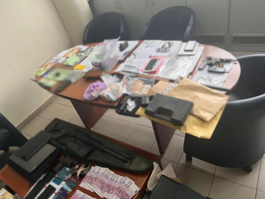 Κρήτη: 21 συλλήψεις για εργασιακή εκμετάλλευση αλλοδαπών - Στα 5 εκατ. ευρώ ο τζίρος της δράσης τους