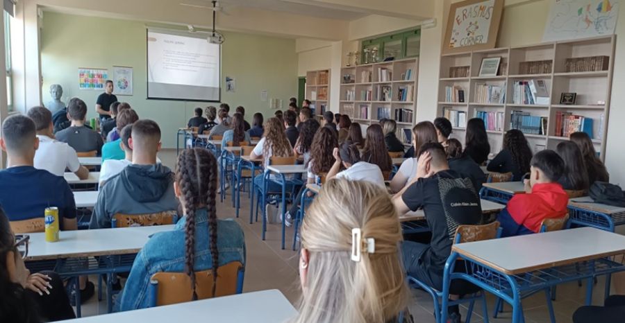 Δράση «Ενεργού Πολίτη» στο 1ο Πειραματικό Λύκειο: Ευαισθητοποίηση για τις συνέπειες του καπνίσματος