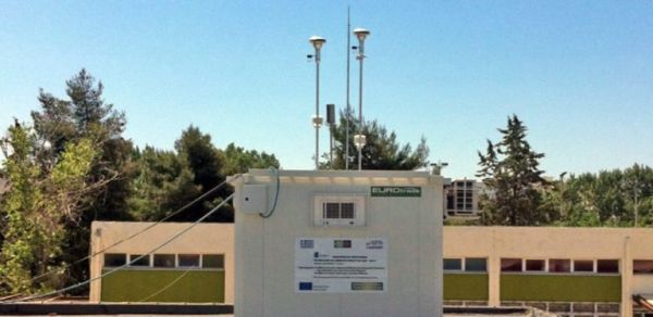 Περιφέρεια Θεσσαλίας: Παραμένει σε φυσιολογικά επίπεδα η ποιότητα του αέρα μετά την πυρκαγιά στο Ωραιόκαστρο