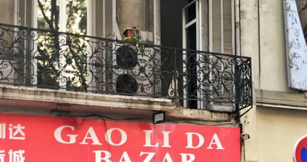 Κατέρρευσε μπαλκόνι στη Μασσαλία– Τρεις άνθρωποι τραυματίστηκαν ελαφρά