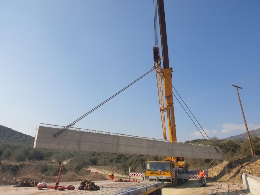 Σε εξέλιξη οι εργασίες κατασκευής του δρόμου που ενώνει τη Ροδιά με τους Γόννους