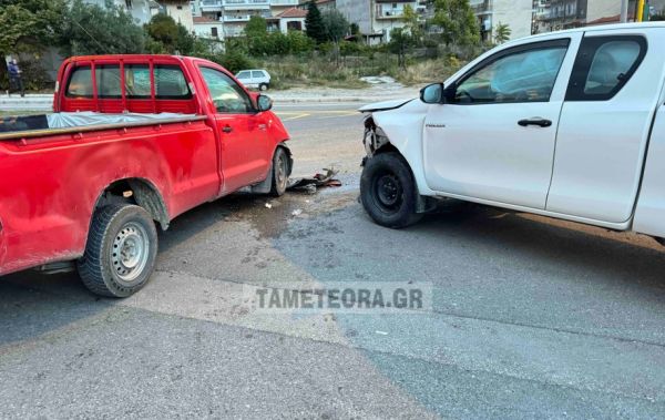 Τροχαίο με δύο ελαφρά τραυματίες το πρωί της Τετάρτης (8/10) στην Καλαμπάκα (+Φωτο)