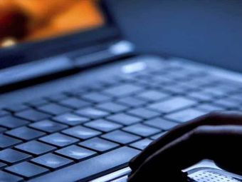 Επιχείρηση της ΕΛ.ΑΣ. και στην Καρδίτσα για διακίνηση πορνογραφικού υλικού ανηλίκων μέσω του διαδικτύου - Δικογραφία με 32 άτομα, 6 συλλήψεις